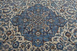 Central medallion detail of 2000s Kashmar rug from Iran / Persia