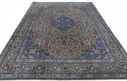 Surface texture of 2000s Kashmar rug with natural Wool and intricate pattern