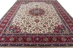 Surface texture of 1970s Kashmar rug with natural Wool and intricate pattern