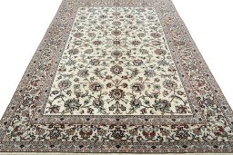 Surface texture of New Kashmar rug with natural Cork and intricate pattern