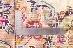 Corner detail of 2005s Kashmar rug showing border pattern and Wool pile