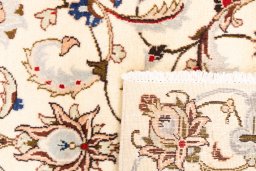 Close-up detail of 2005s Kashmar rug from Iran / Persia showing Wool weave