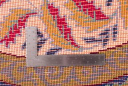 Close-up detail of 1960s Kashmar rug from Iran / Persia showing Wool weave