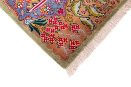 Central medallion detail of 1960s Kashmar rug from Iran / Persia