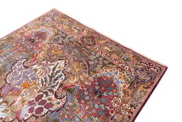 Surface texture of 1960s Kashmar rug with natural Wool and intricate pattern