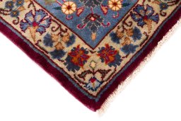 Central medallion detail of 2002s Kashmar rug from Iran / Persia