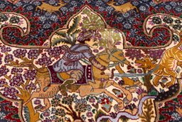 Corner detail of 2018s Kashmar rug showing border pattern and Wool pile