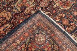 Full view of 1900s Kerman rug from Iran / Persia, 511 × 333 cm in Cream tones