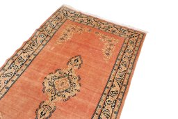 Surface texture of 1940s Kerman rug with natural Wool and intricate pattern