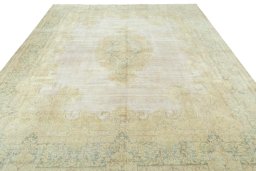 Surface texture of 1970s Kerman rug with natural Wool and intricate pattern