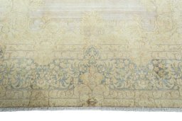 Full view of 1970s Kerman rug from Iran / Persia, 405 × 300 cm in Red tones