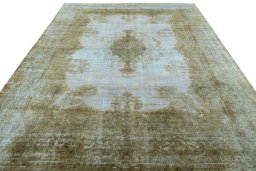 Surface texture of 1970s Kerman rug with natural Wool and intricate pattern