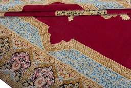 Close-up detail of 1970s Kerman rug from Iran / Persia showing Wool weave