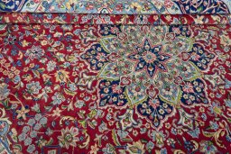 Close-up detail of 2000s Kerman rug from Iran / Persia showing Wool weave