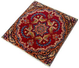 Corner detail of 2000s Kerman rug showing border pattern and Wool pile