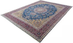 Corner detail of New Kerman rug showing border pattern and Wool pile