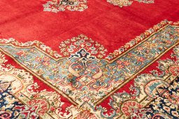 Backside of handmade 1990s Kerman rug showing knot structure and weave density