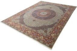 Corner detail of Unknown Moud rug showing border pattern and Cotton pile