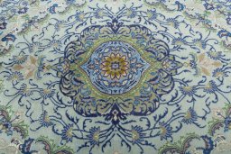 Central medallion detail of 2000s Moud rug from Iran / Persia