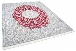 Corner detail of New Nain rug showing border pattern and Cork pile