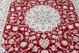 Surface texture of New Nain rug with natural Cork and intricate pattern