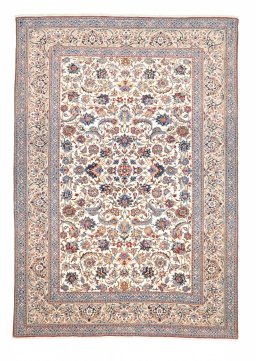 Full view of 1930s Nain rug from Iran / Persia, 220 × 156 cm in Beige tones