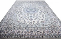 Surface texture of New Nain rug with natural Cork and intricate pattern