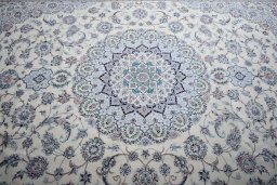 Close-up detail of New Nain rug from Iran / Persia showing Cork weave