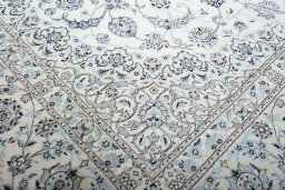 Close-up detail of New Nain rug from Iran / Persia showing Cork weave