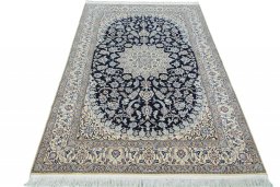 Surface texture of New Nain rug with natural Cork and intricate pattern