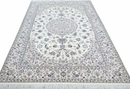 Surface texture of New Nain rug with natural Cork and intricate pattern