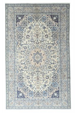 Full view of New Nain rug from Iran / Persia, 325 × 200 cm in Beige tones