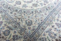 Close-up detail of New Nain rug from Iran / Persia showing Cork weave