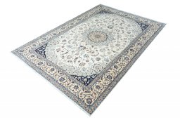 Corner detail of New Nain rug showing border pattern and Cork pile