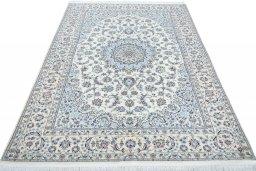 Surface texture of New Nain rug with natural Cork and intricate pattern