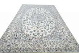 Surface texture of New Nain rug with natural Cork and intricate pattern