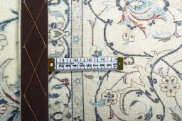 Central medallion detail of 2000s Nain rug from Iran / Persia