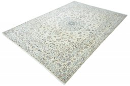 Corner detail of New Nain rug showing border pattern and Wool pile