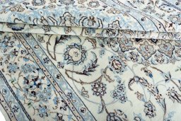 Close-up detail of New Nain rug from Iran / Persia showing Cork weave