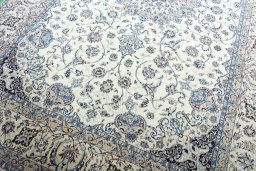 Close-up detail of New Nain rug from Iran / Persia showing Cork weave
