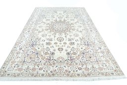 Surface texture of New Nain rug with natural Wool and intricate pattern