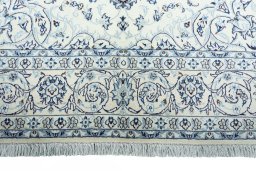 Central medallion detail of New Nain rug from Iran / Persia