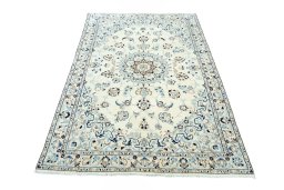 Surface texture of New Nain rug with natural Wool and intricate pattern