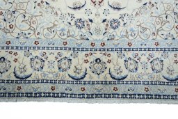 Full view of New Nain rug from Iran / Persia, 290 × 195 cm in Beige tones