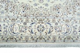 Full view of New Nain rug from Iran / Persia, 297 × 197 cm in Beige tones