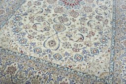 Close-up detail of New Nain rug from Iran / Persia showing Silk weave