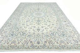 Surface texture of New Nain rug with natural Wool and intricate pattern