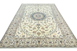 Surface texture of New Nain rug with natural Wool and intricate pattern