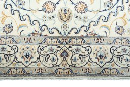Full view of New Nain rug from Iran / Persia, 293 × 200 cm in Beige tones