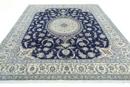 Surface texture of New Nain rug with natural Cork and intricate pattern